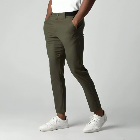 Alvin™ Pantaloni chino elastici