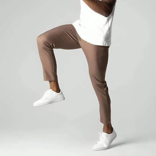 Alvin™ Pantaloni chino elastici