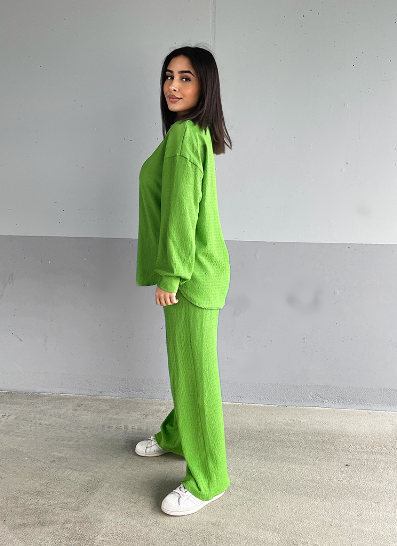 Yona™ | Set cămașă și pantaloni